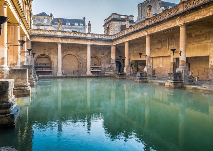Tagesausflug nach Bath mit Zug & Eintritt zu den Roman Baths