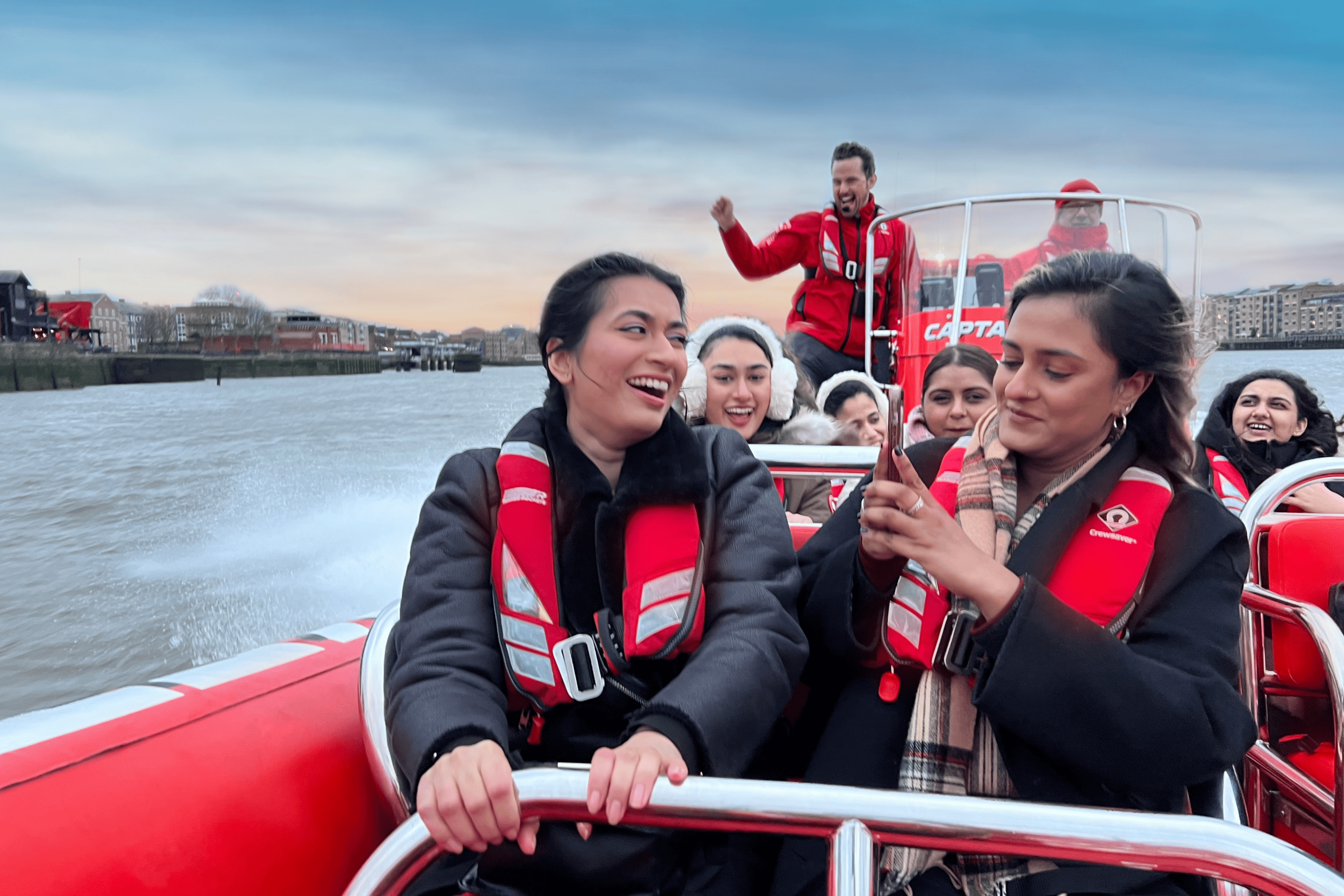 Thames Rockets Experiences