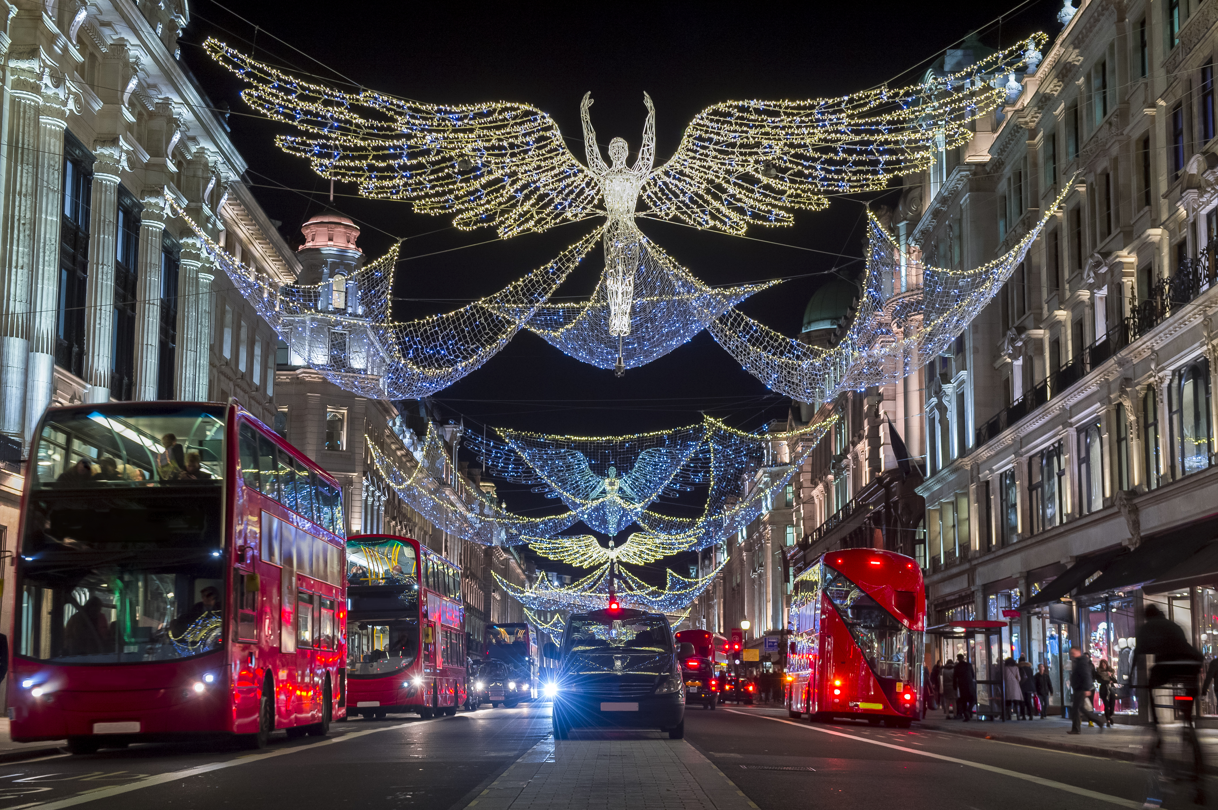 Christmas Eve in London with Dinner and Midnight Mass