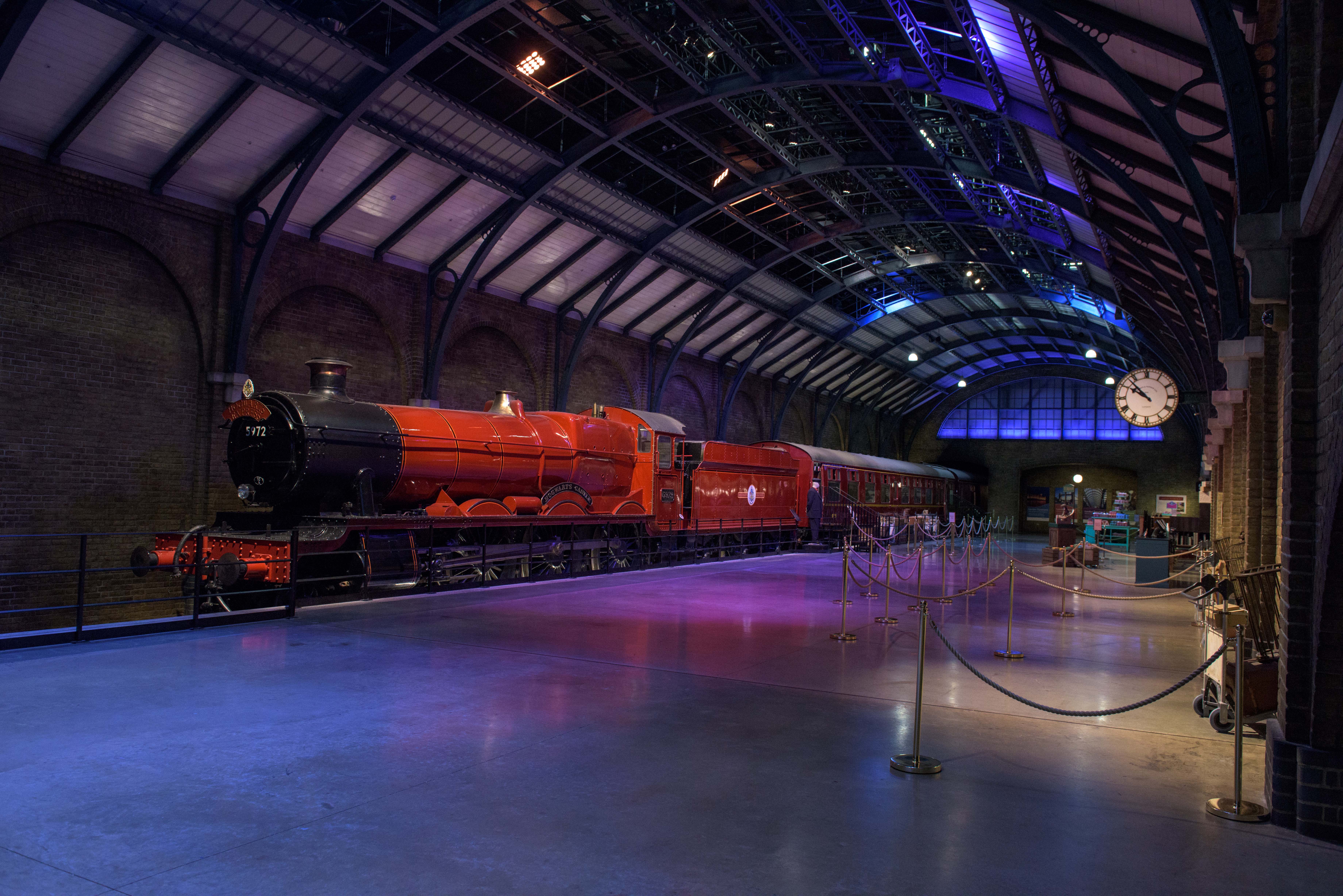 Harry Potter Warner Bros. Studiotour London mit Rücktransport