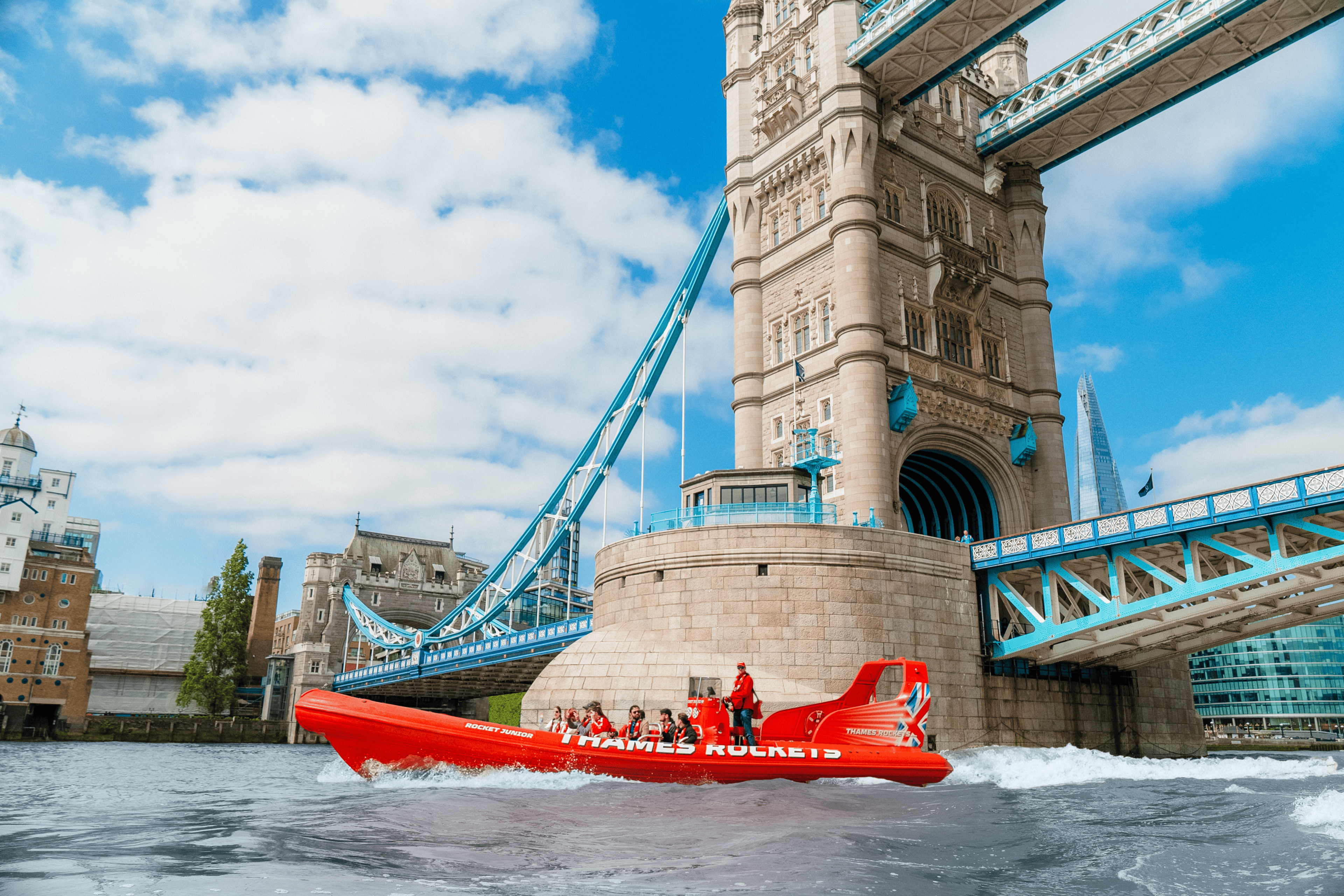 Thames Rockets Experiences