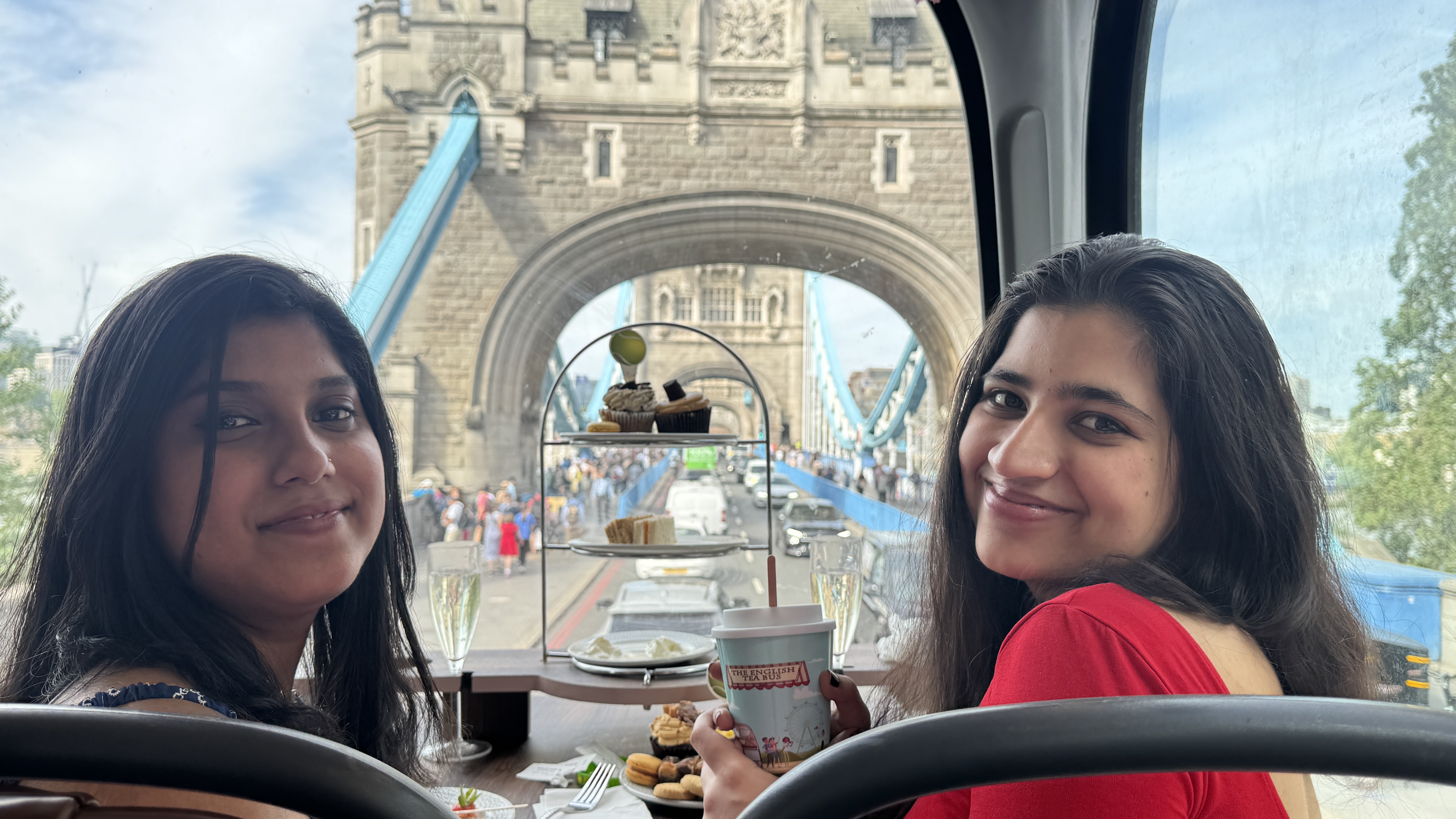 Nachmittagstee-Bus mit Panoramatour durch London